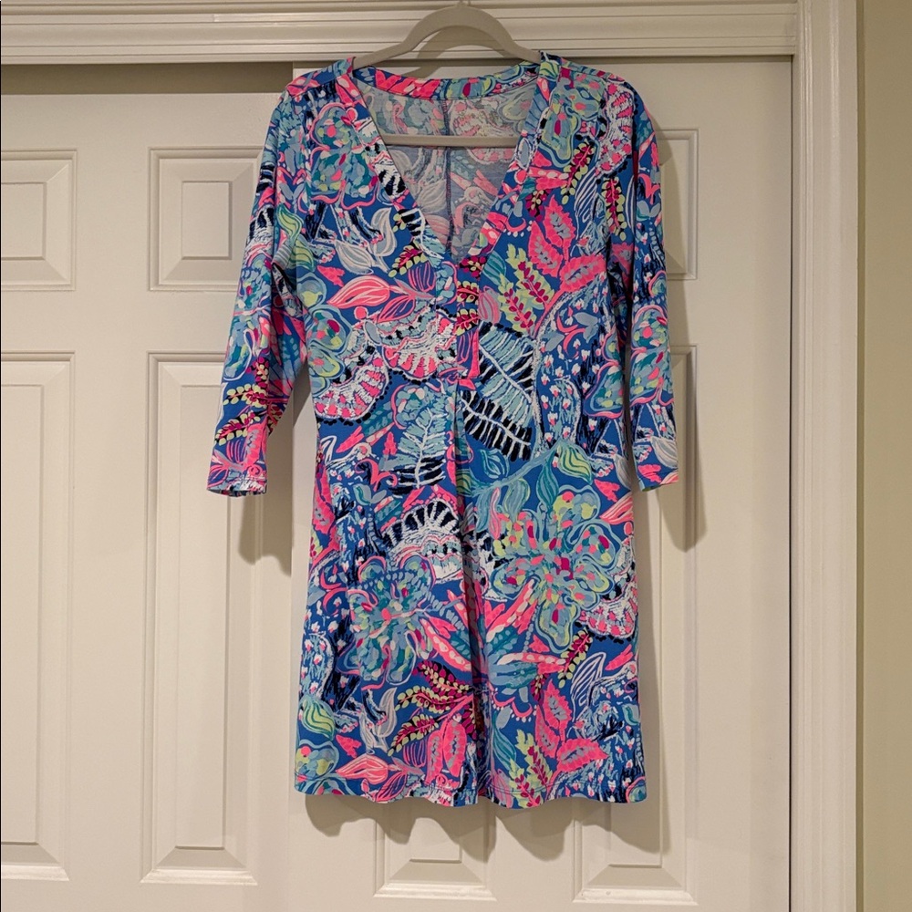 Colorful Lilly Pulitzer Dress VGUC
Worn once